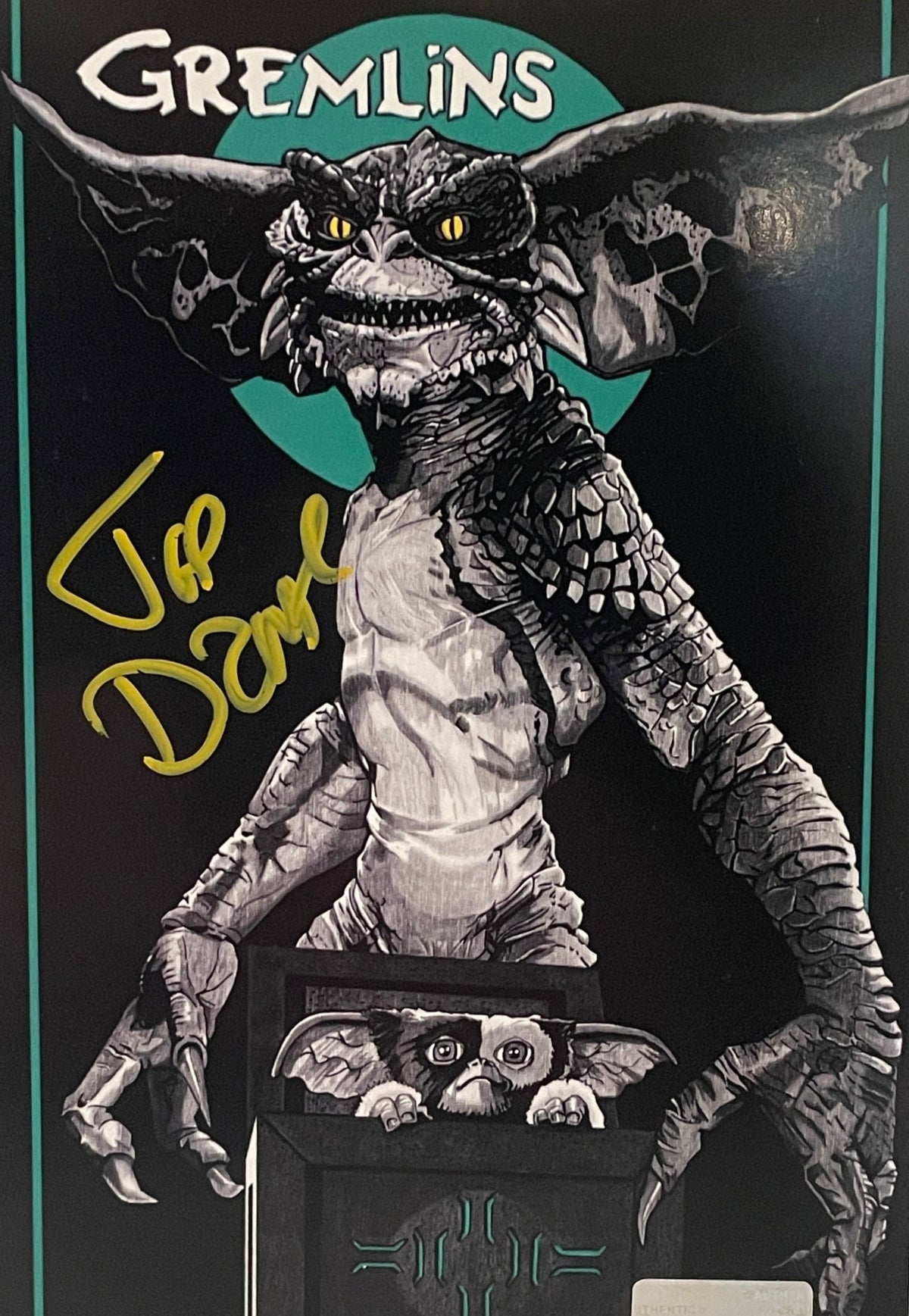 Interstellar Collectibles Inc – Gremlins Joe Dante Signed photo 3