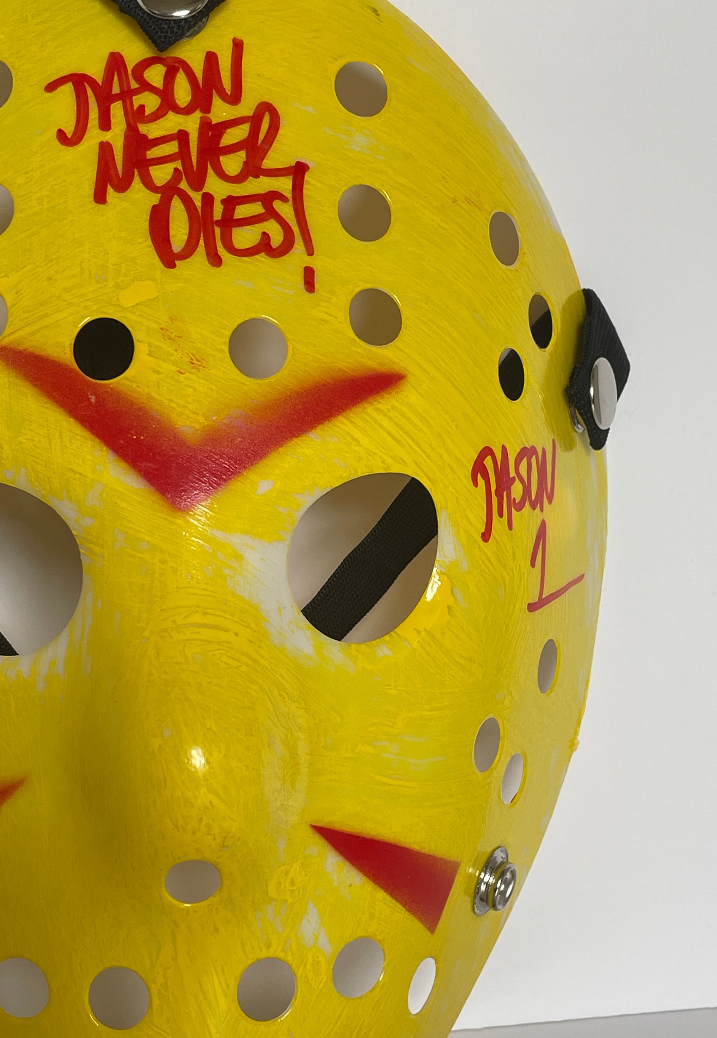 Interstellar Collectibles Inc - Mask Ari Lehman Signed 3