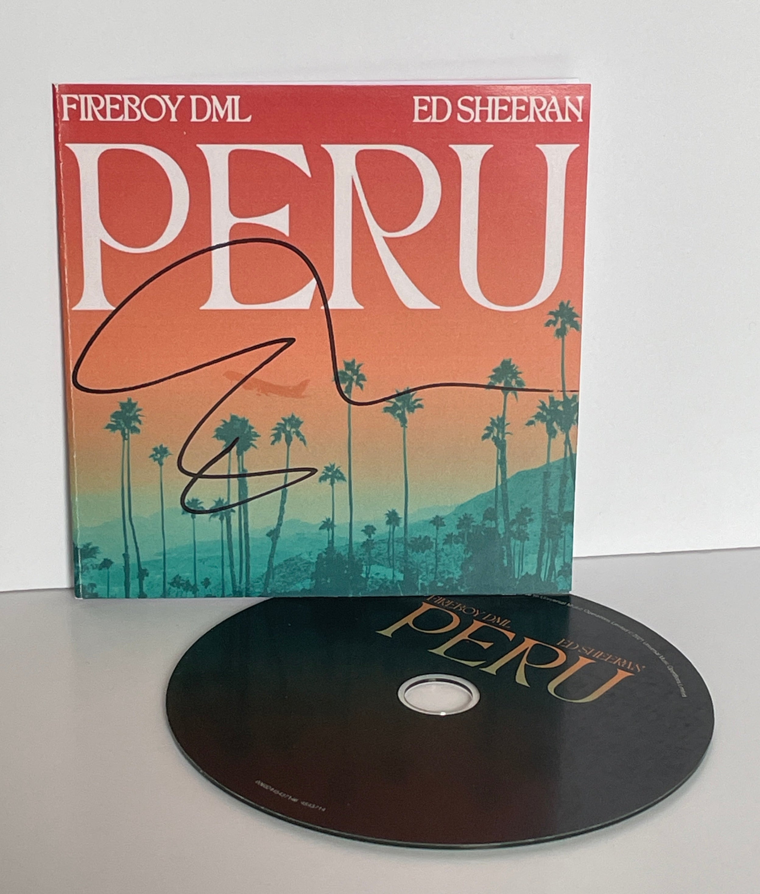 Interstellar Collectibles Inc –  Peru CD Ed Sheeran Signed 1