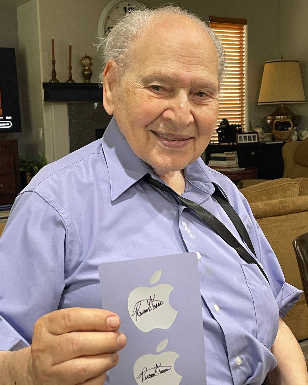 Apple Decal Signed by Ronald G. Wayne - Single  4