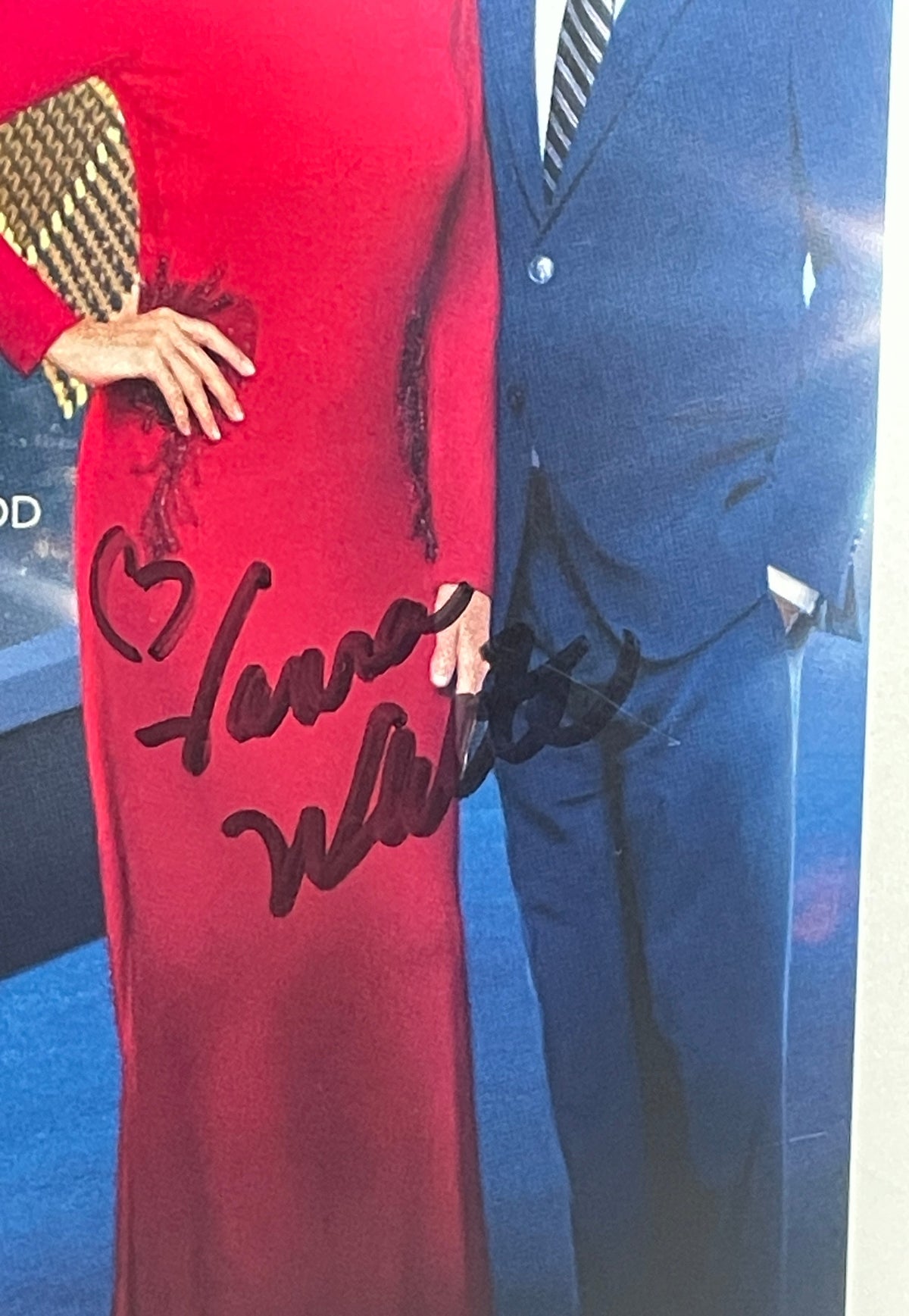 Interstellar Collectibles Inc - Vanna White Signed Photo 4