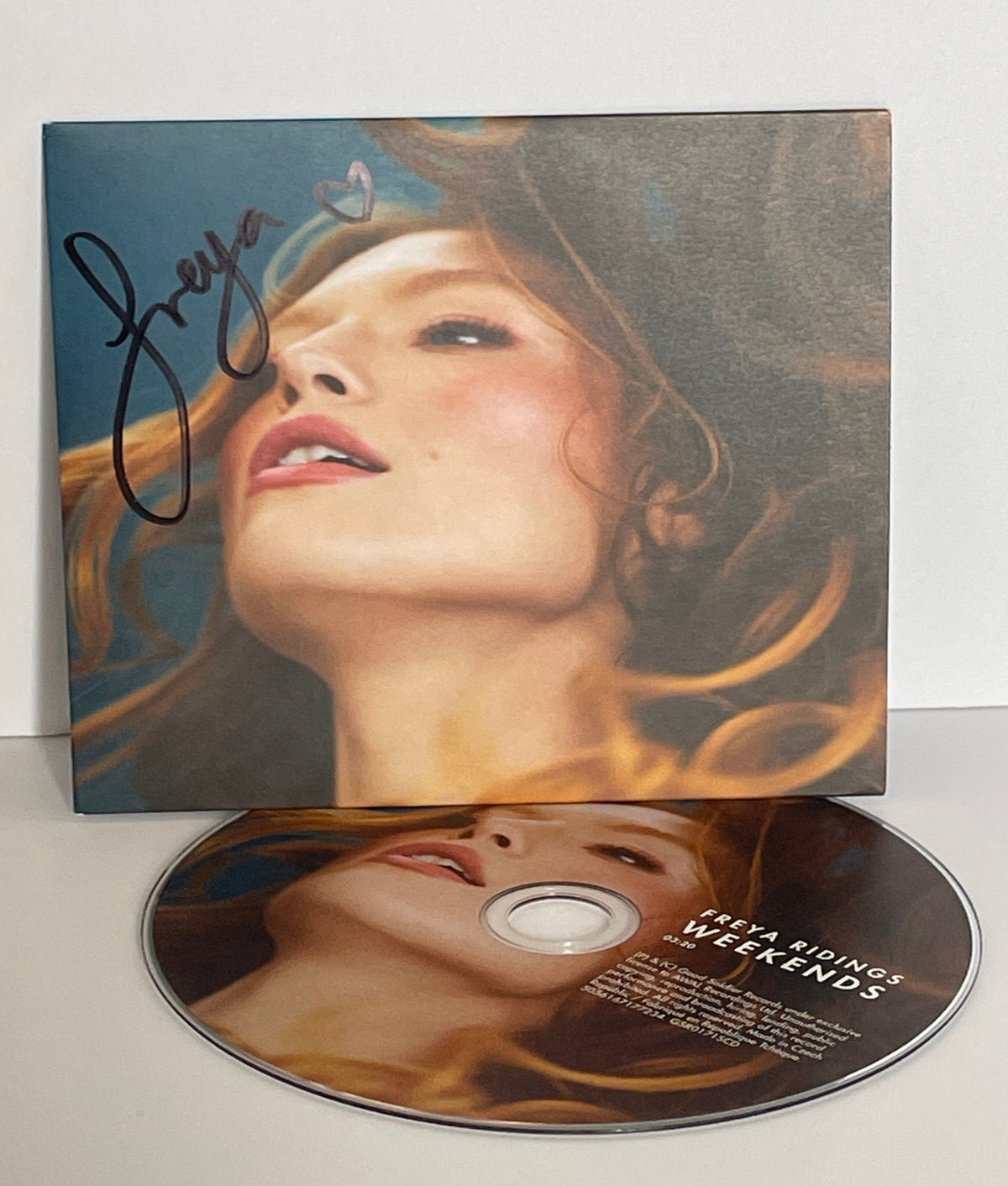 Interstellar Collectibles Inc – Weekends CD Freya Ridings Signed 1
