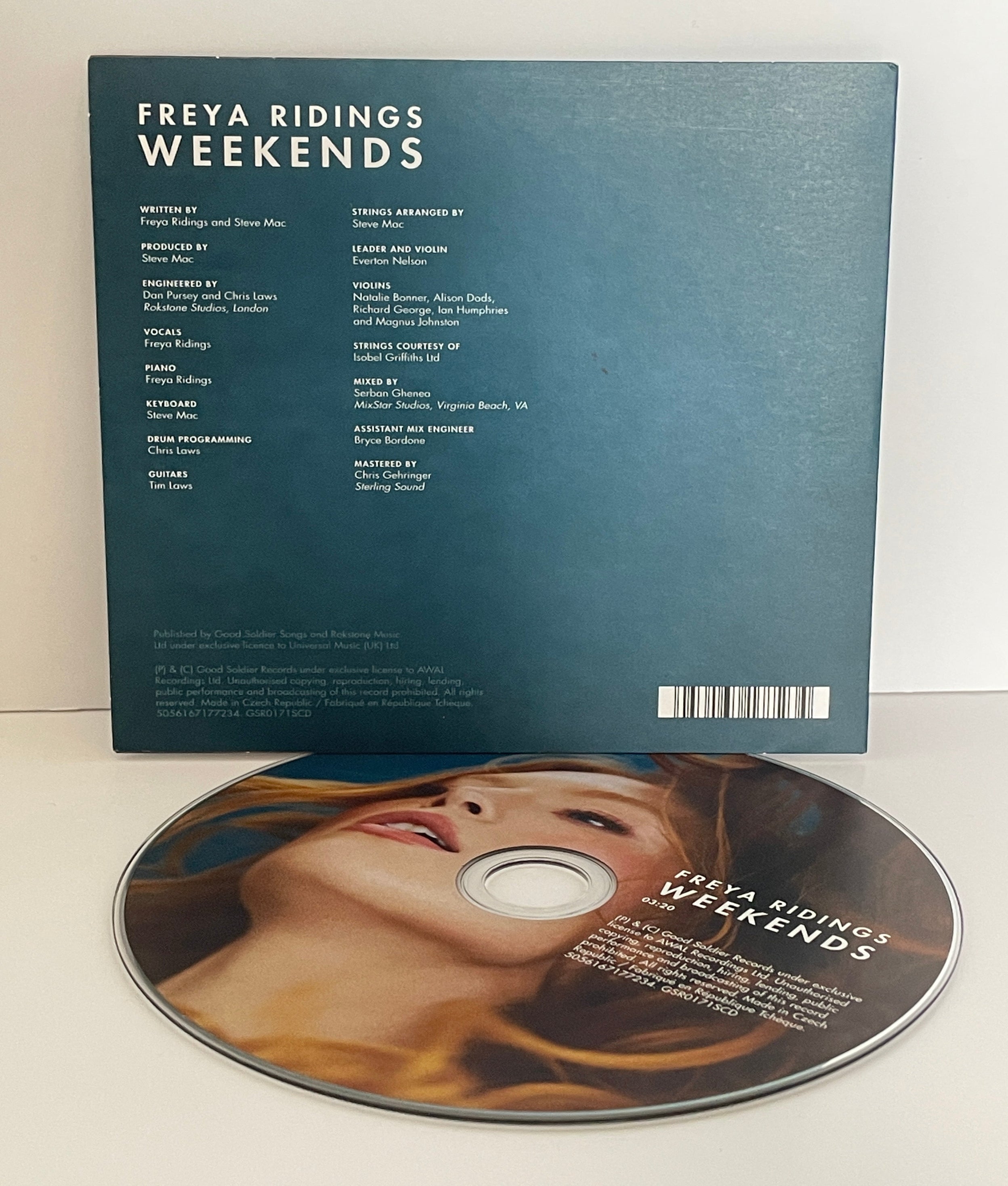 Interstellar Collectibles Inc – Weekends CD Freya Ridings Signed 3